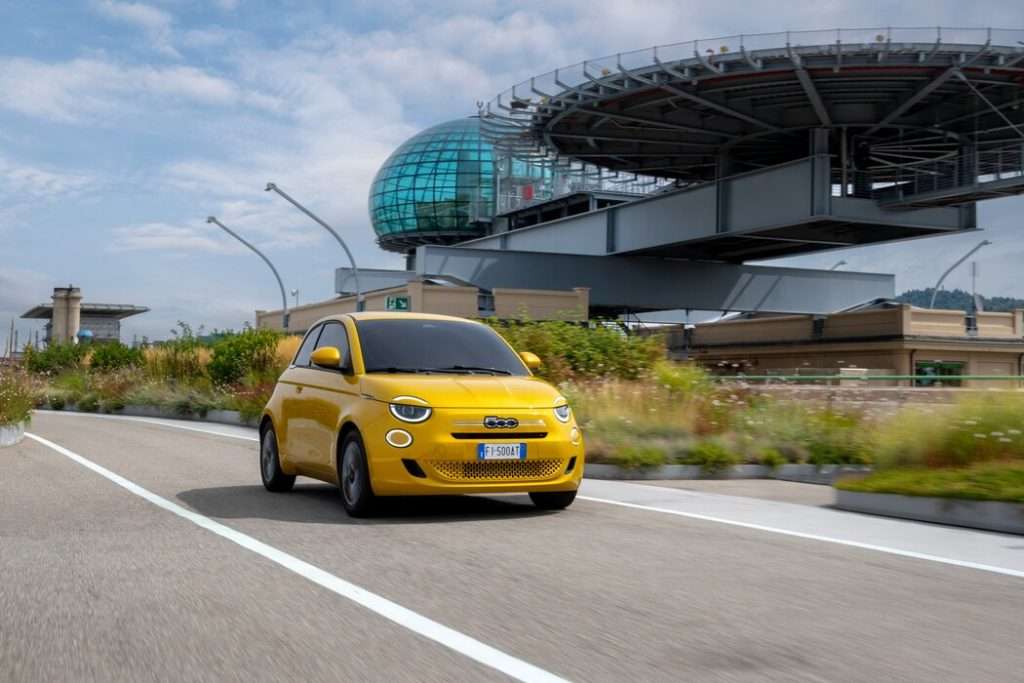 fiat500MadeinItalyforBusinesslanuovainiziativadiStellantisdedicataalmondoB2B