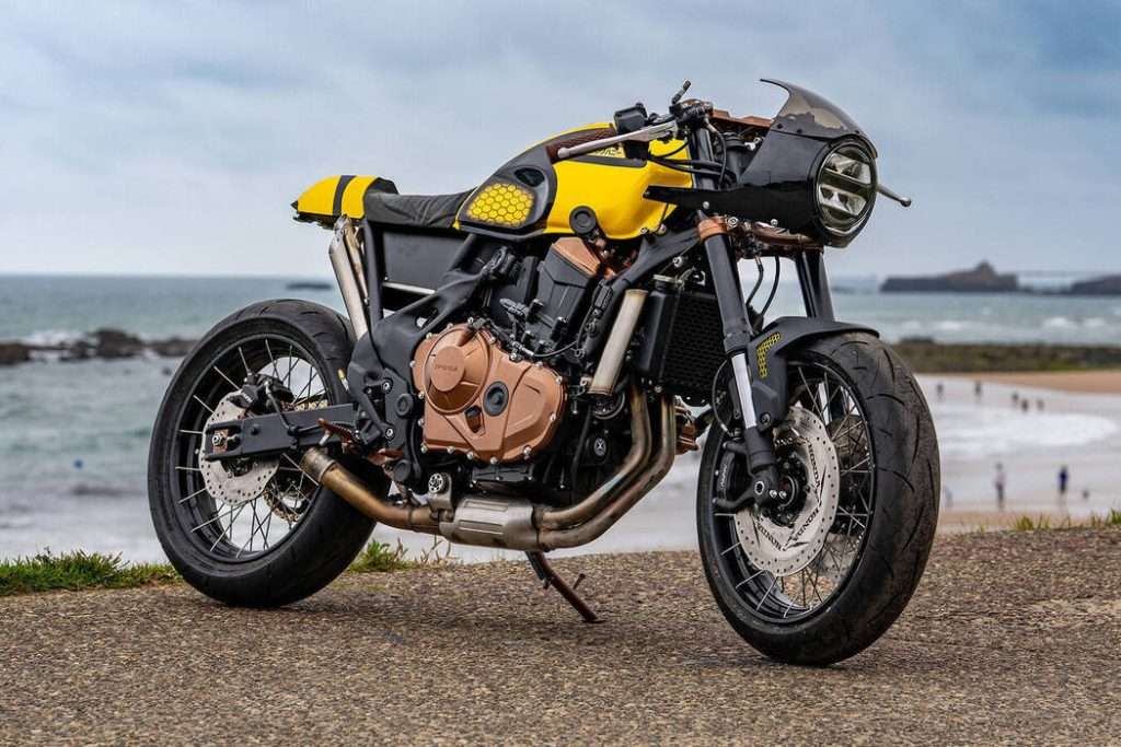 Honda Customs 2026 Hornet Transalp Wheels and Waves Sting Honey – Honda Polonia x Honda Sokół x Steel Choppers