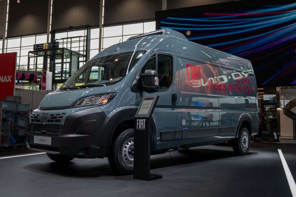 FIAT Professional TRIS e Doblò EasyPRO 2026 FIAT IAA Transportation 2026 novità fiat Ducato front