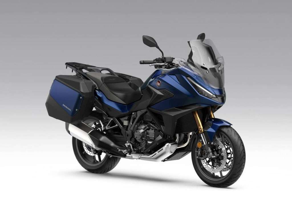 Honda NT1100 2027 studio