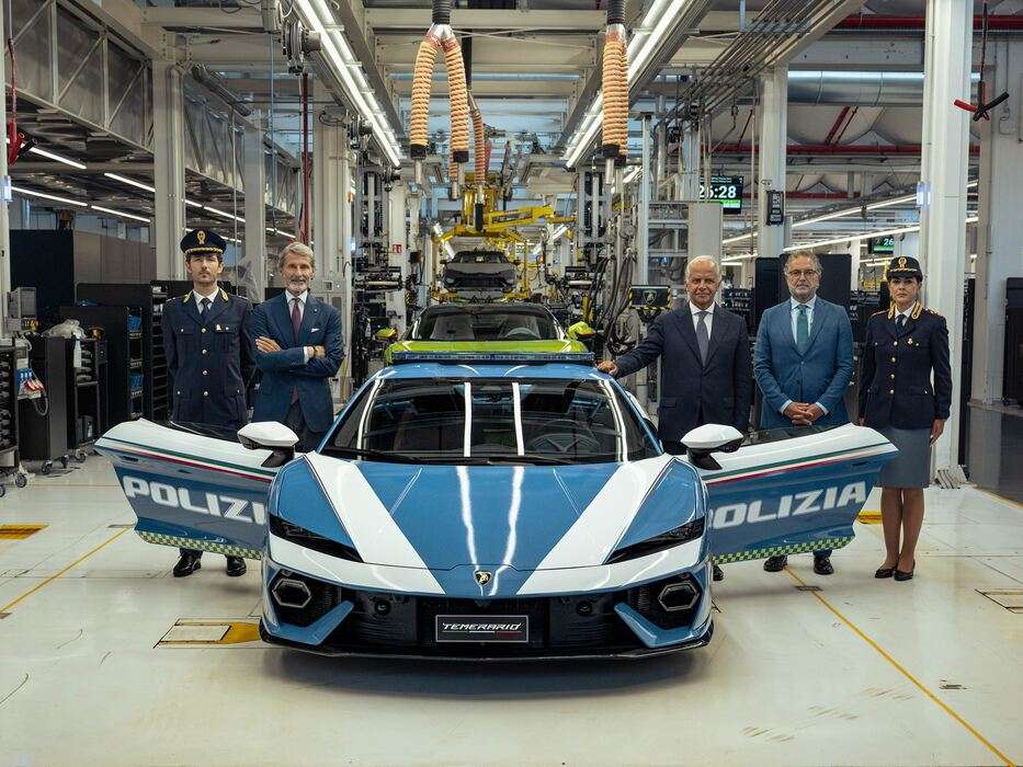 Lamborghini Temerario Polizia di Stato 2026 front