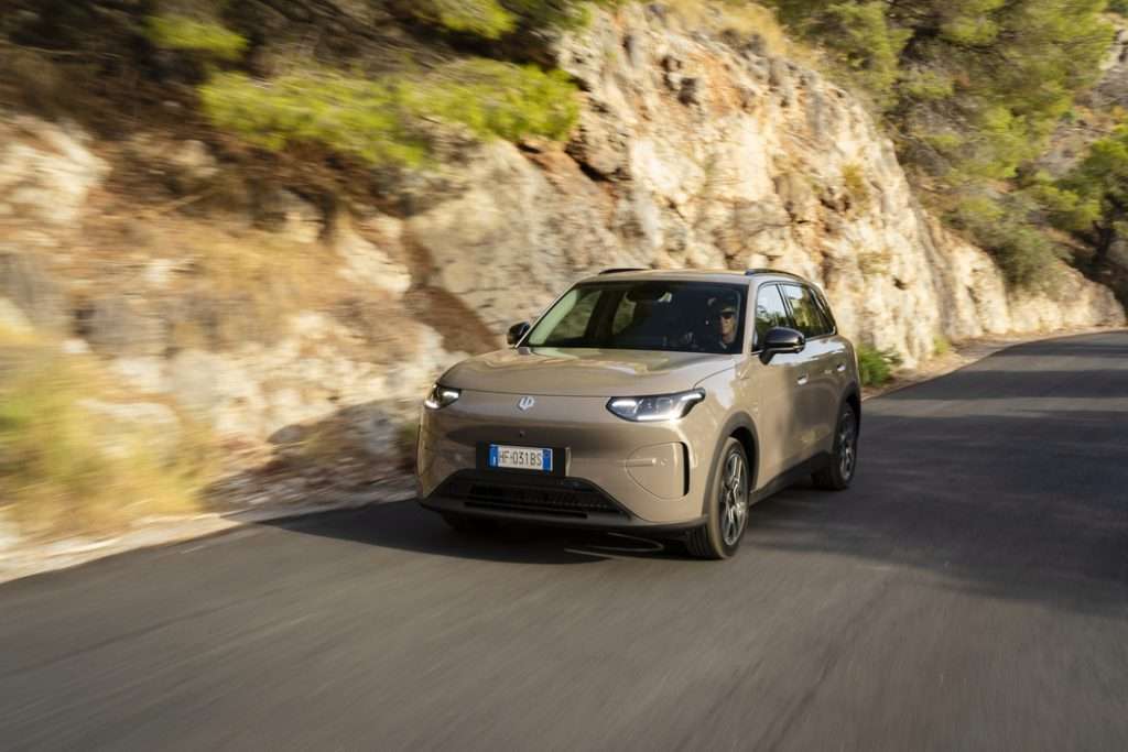 Leapmotor B03X 2026 test drive prova su strada