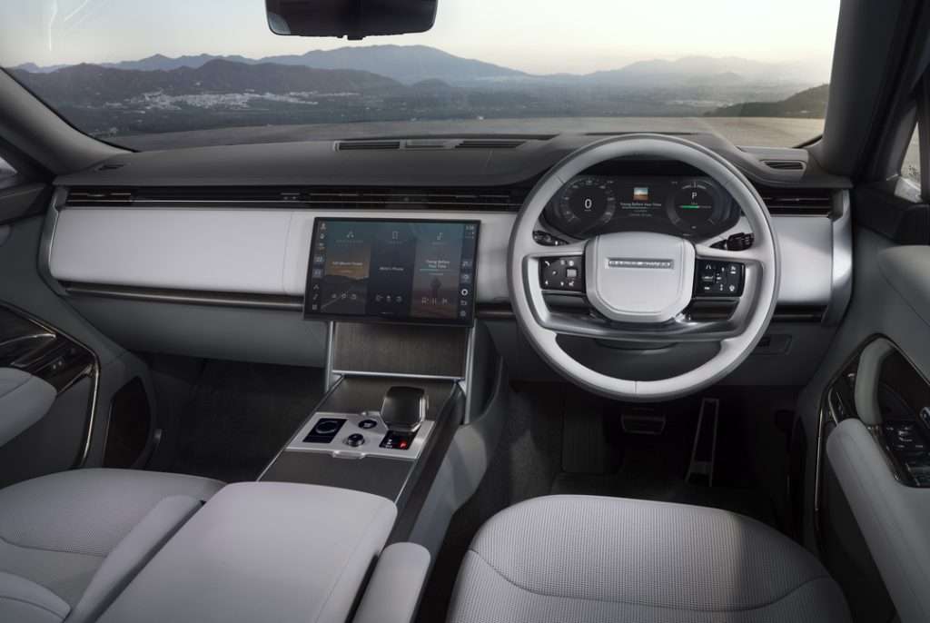 RANGE ROVER ELECTRIC INTERIOR