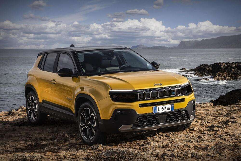 nuova Jeep Avenger elettrica al Kalemana Festival 2026 ambient